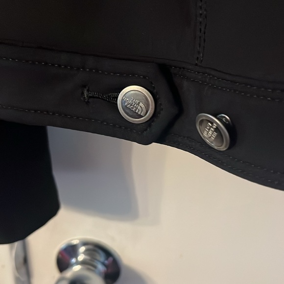 THE NORTH FACE APEX JACKET LARGE - Picture 7 of 8